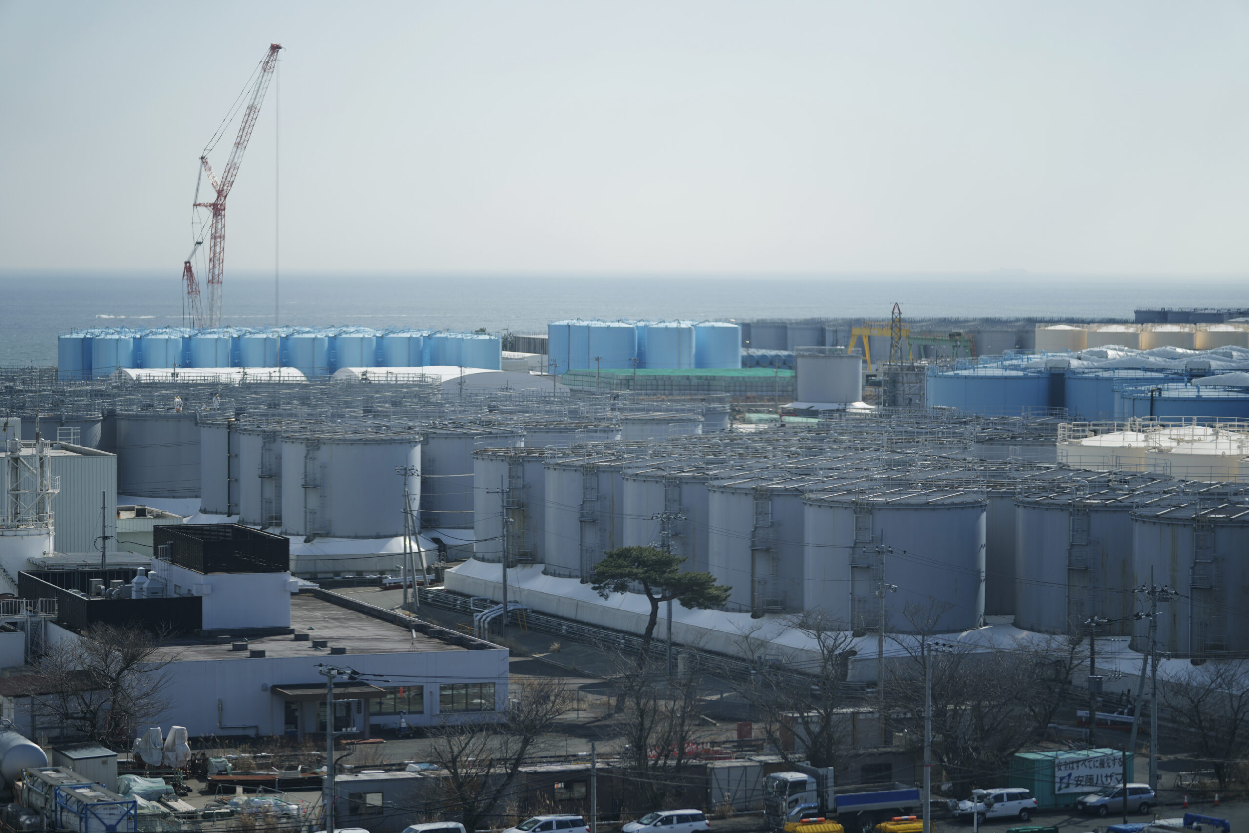 Massive Fukushima Plant Cleanup Involves High Radiation and Stress