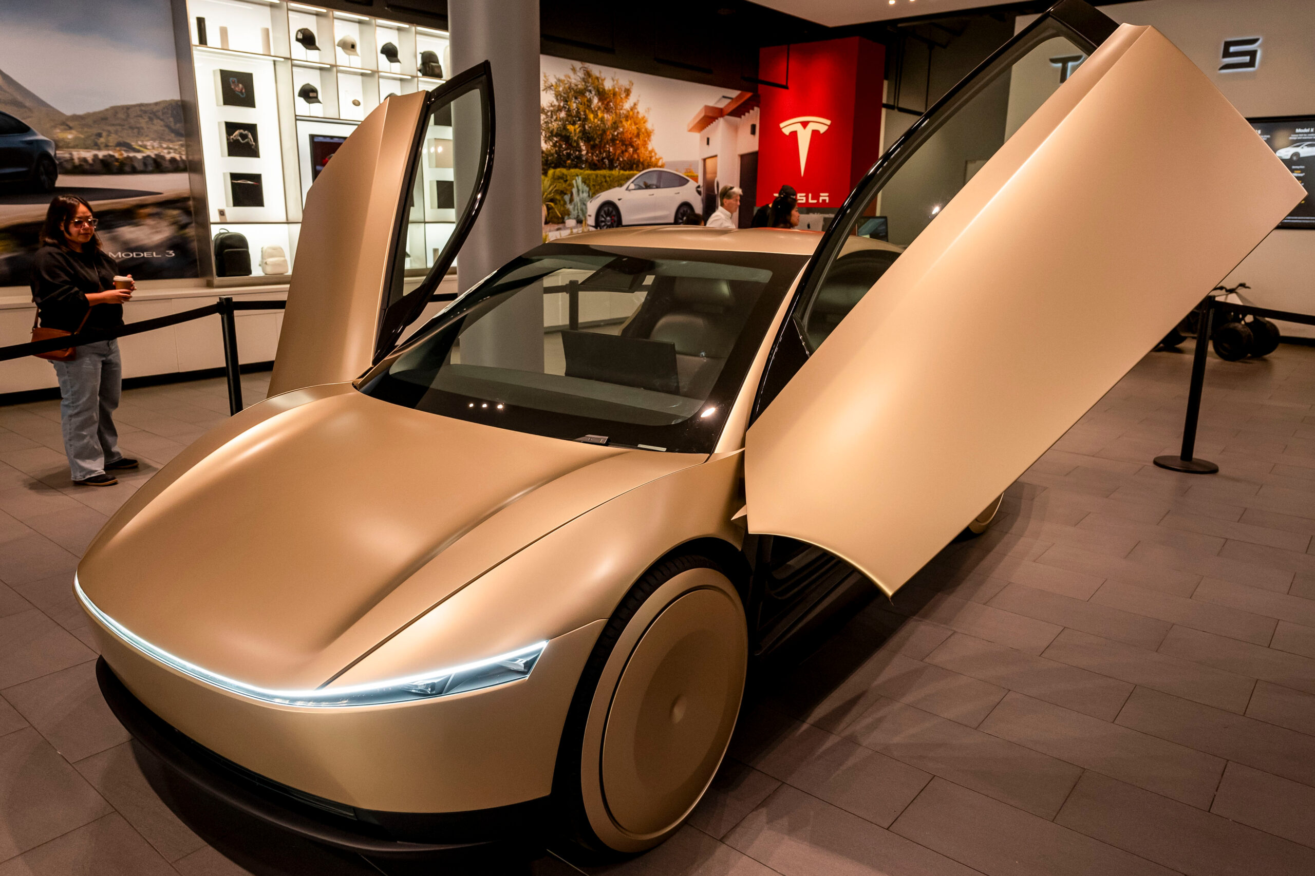 Tesla Targets June 12 Launch of Robotaxi Service in Austin