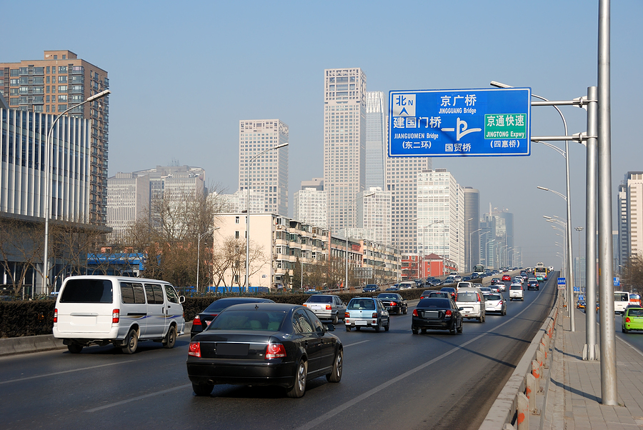 China Considers Safety Rules for Driving Assistance Systems